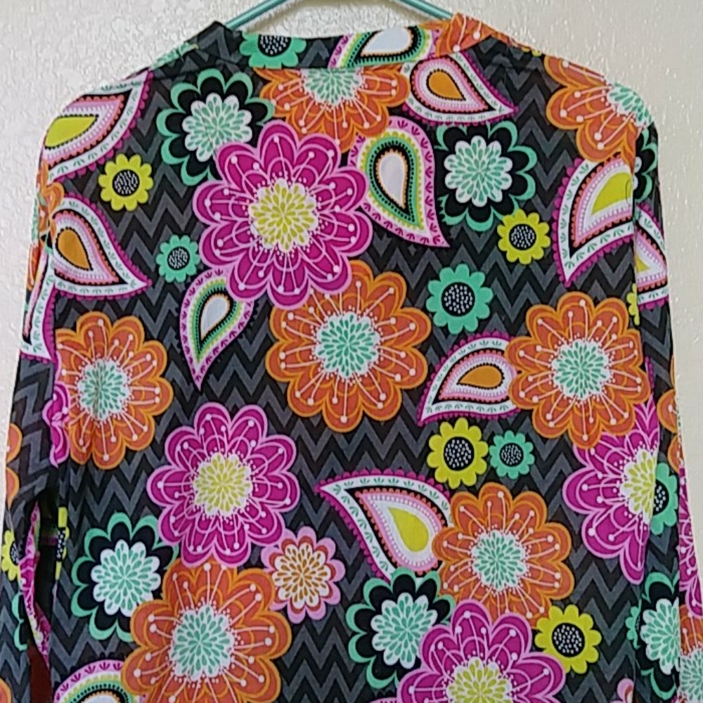 Very Bradley floral parsley blouse Sz L - Picture 6 of 9